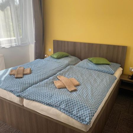 Penzion Teplanka Považská Bystrica 外观 照片
