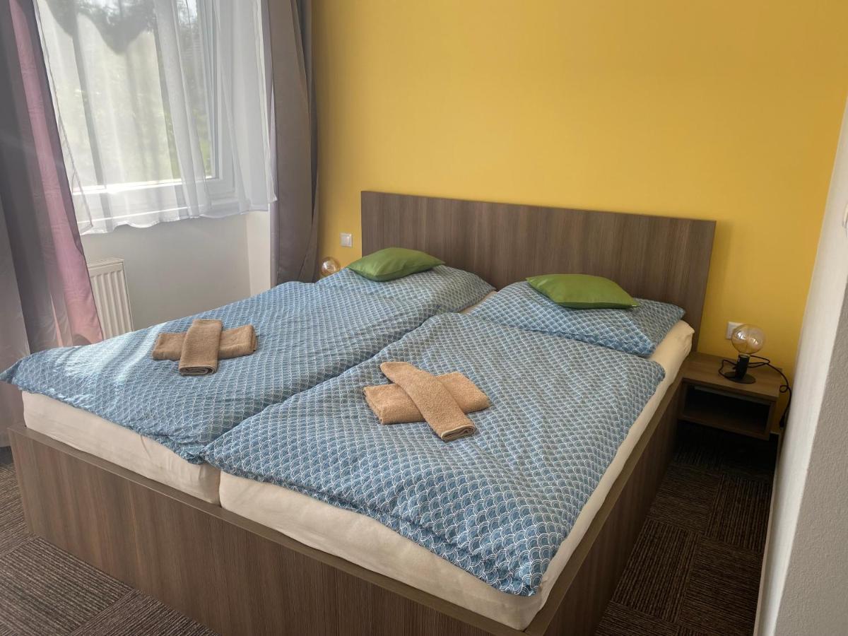 Penzion Teplanka Považská Bystrica 外观 照片