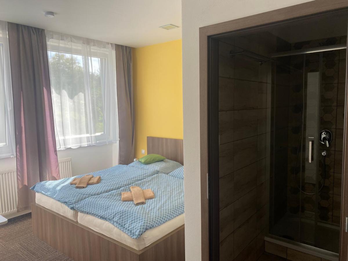 Penzion Teplanka Považská Bystrica 外观 照片