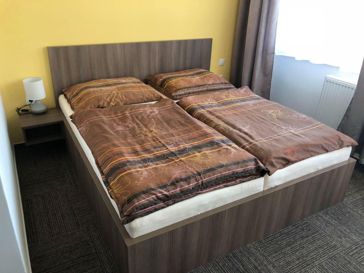 Penzion Teplanka Považská Bystrica 外观 照片